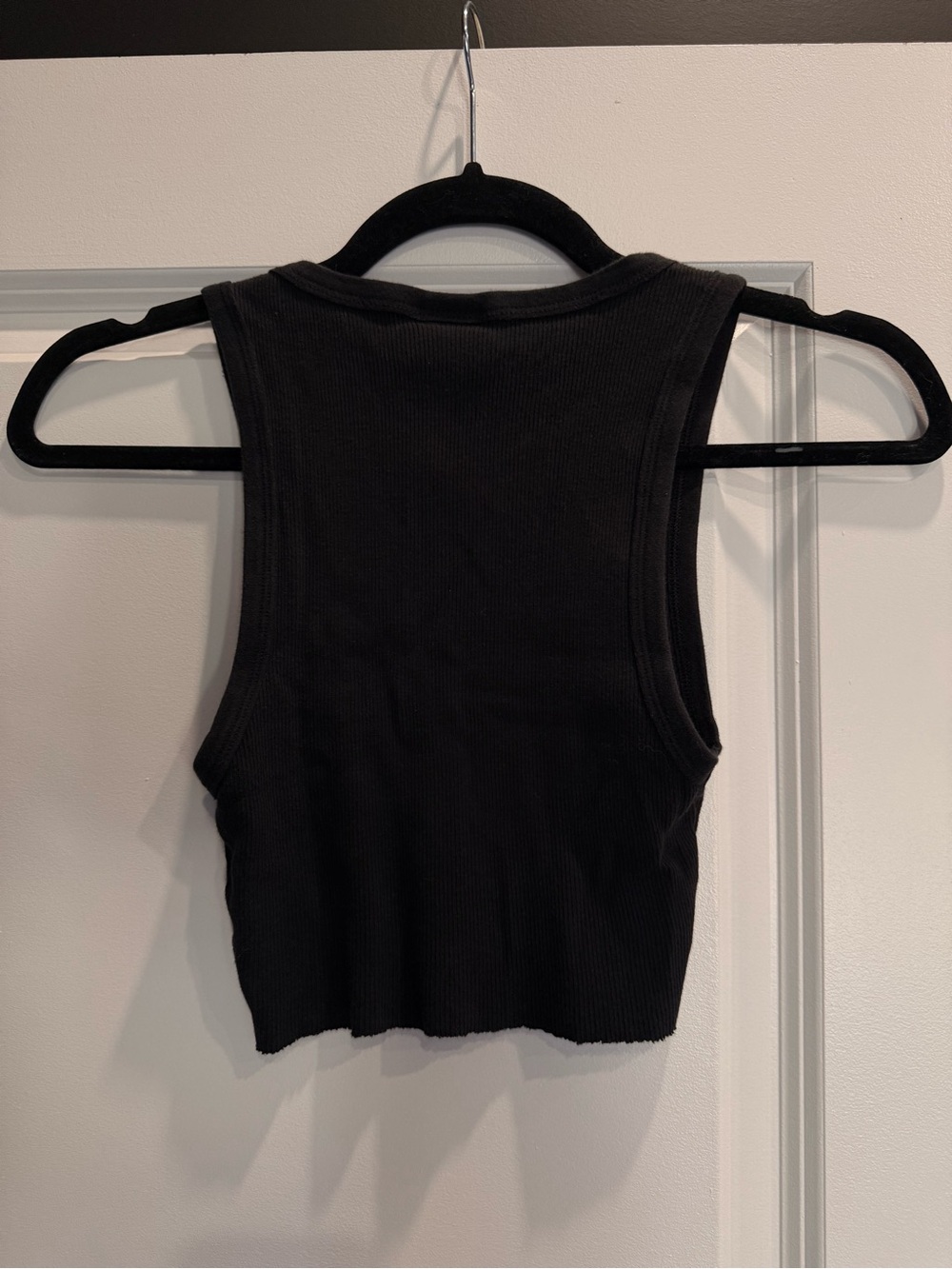 TNA Racer Crop Tank - Picture 3 of 5